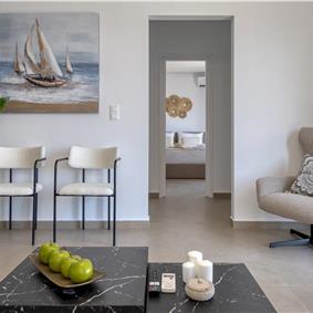 4 bedroom villa with pool by the sea, near Corfu town, sleeps 8